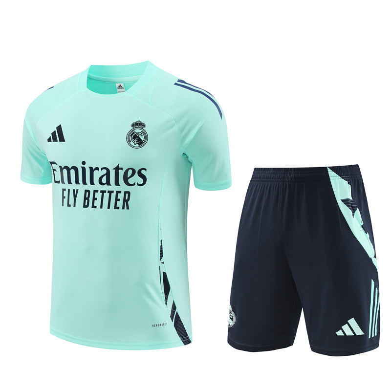 Ensemble d'entrainement Real Madrid 2024/25