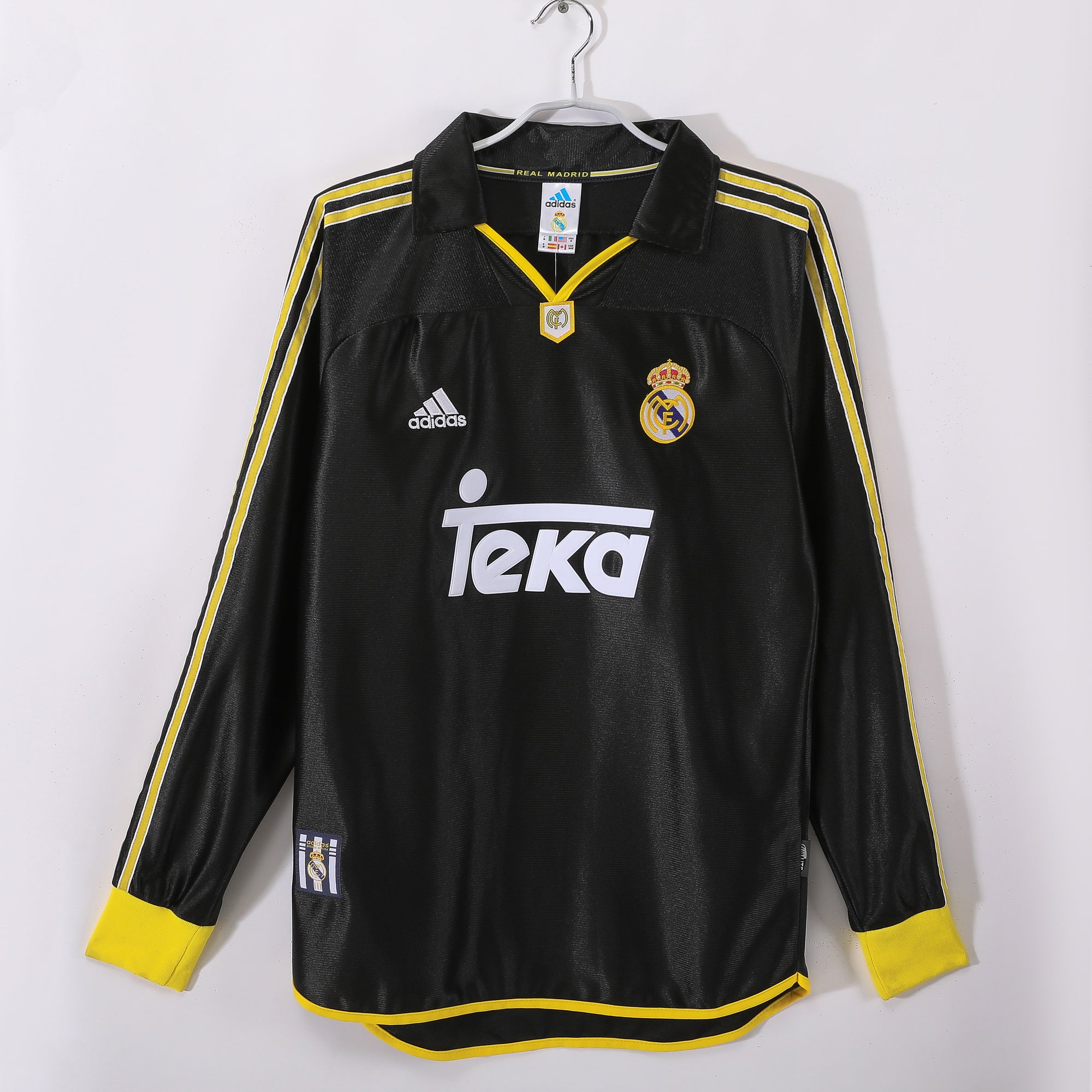 Maillot retro real madrid noir manches longues 1999/00