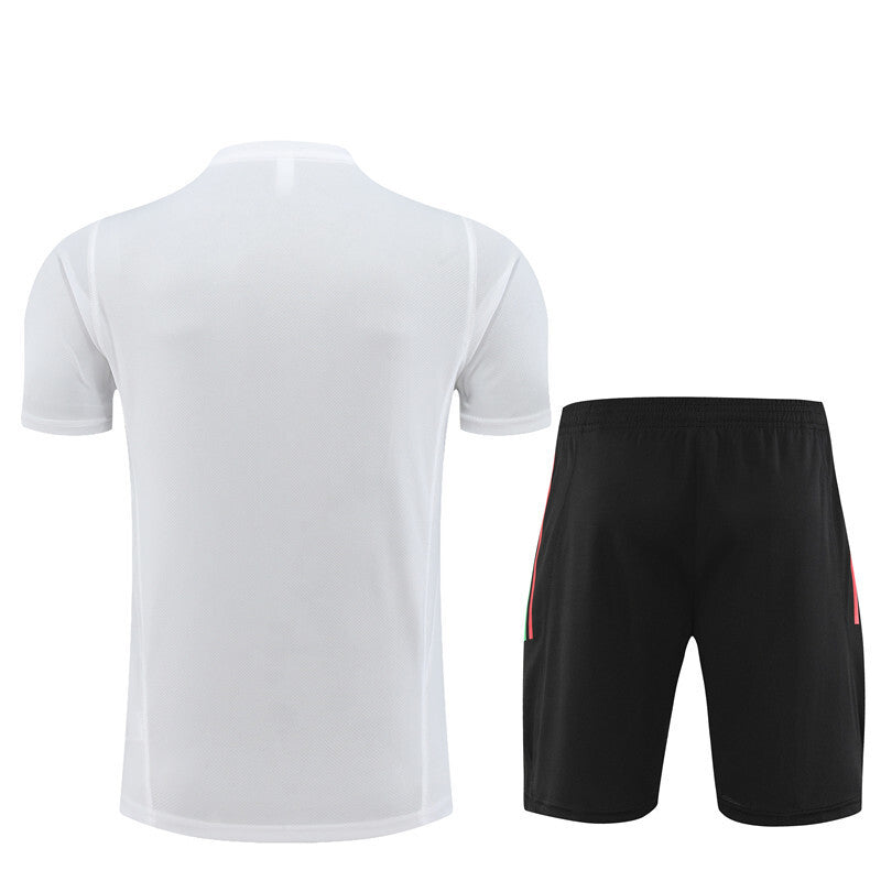 Ensemble d'entrainement manchester united 2024-2025