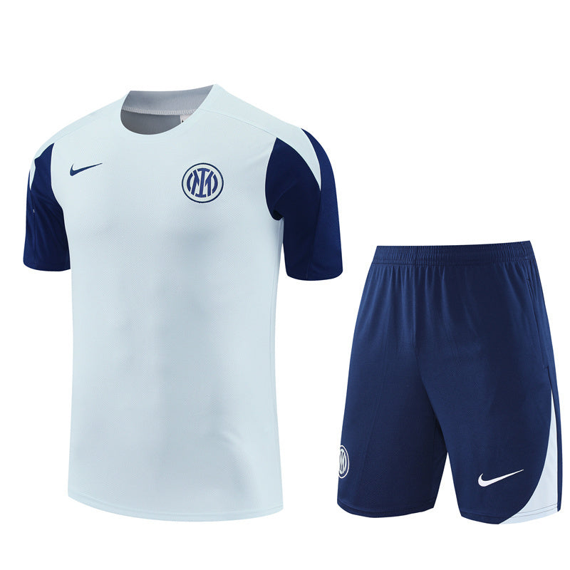 Ensemble d'entrainement inter milan blanc 25-26
