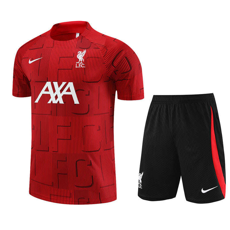 Ensemble d'entrainement liverpool 2024-2025