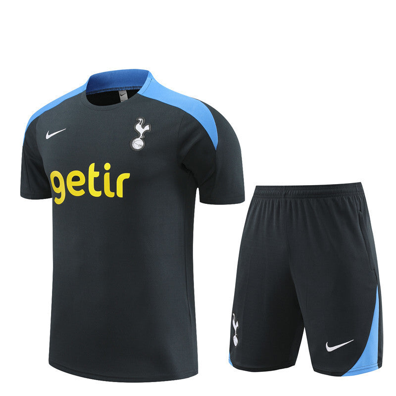 Ensemble d'entrainement tottenham 2024-2025