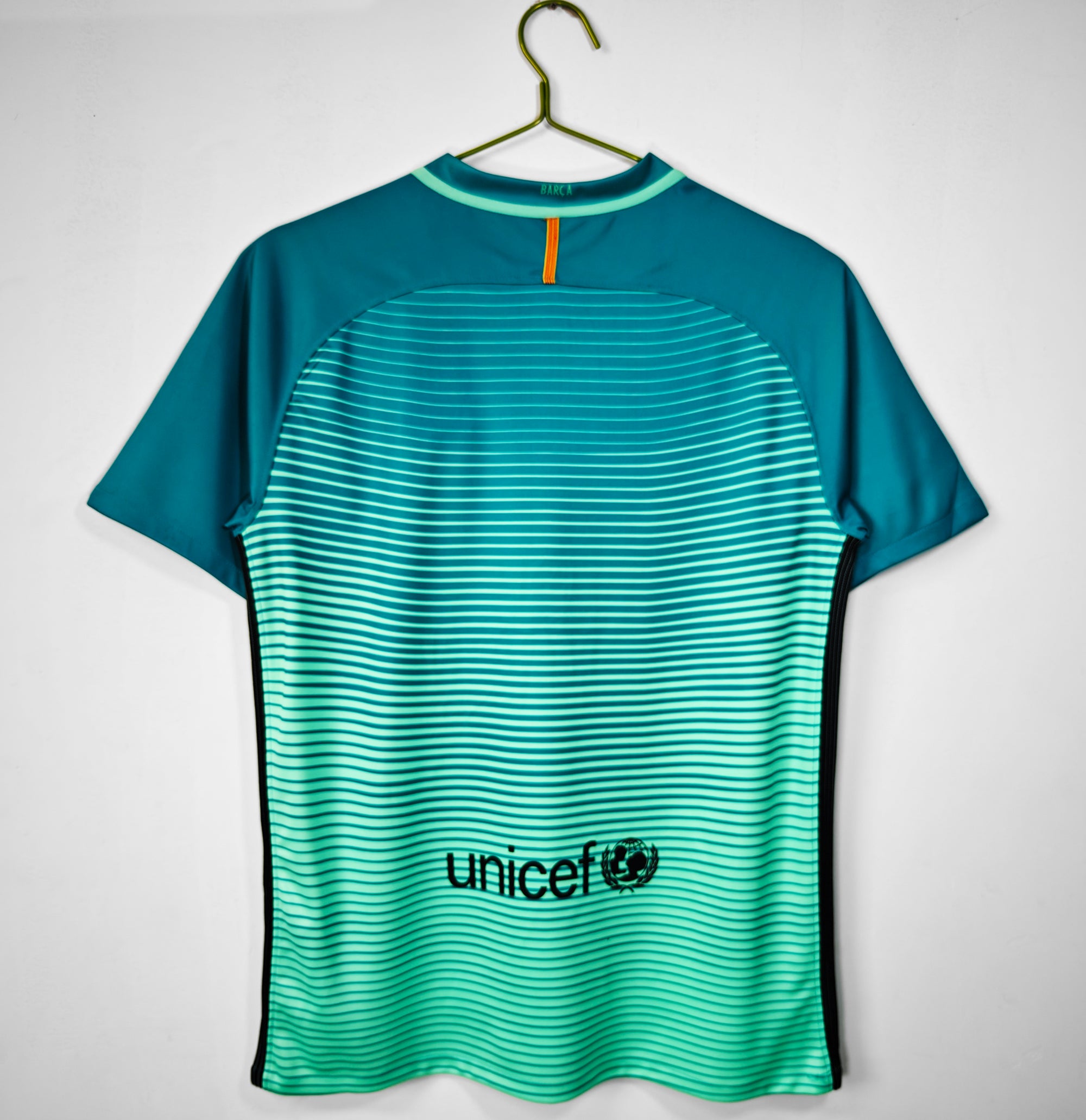 Maillot RETRO FC Barcelone 2016/17