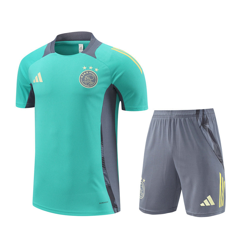 Ensemble d'entrainement Ajax 2024/25